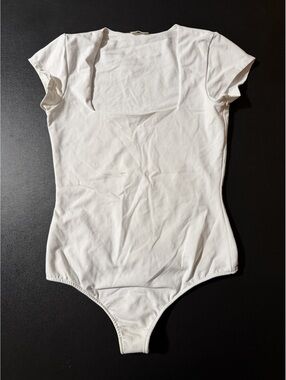 Free People Intimately Women's White Stretch Knit Cap Sleeve Bodysuit Size Small